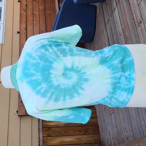 Vintage tie dye t-shirt - Picture 6 of 8